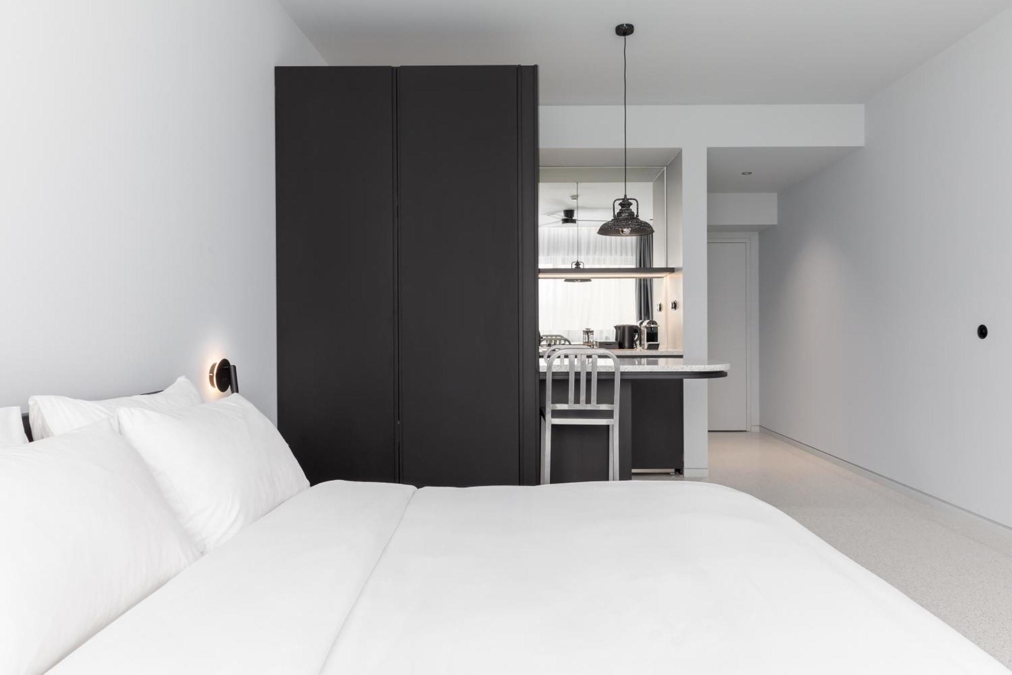 Nero Luxury Suites By Zennova Thessaloníki Eksteriør billede